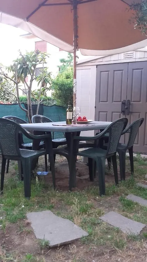 Rainbow House With Garden Villa Viareggio